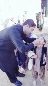 Muhammad Ali Giving Kids Polio